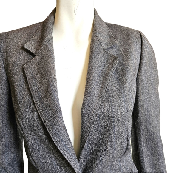 Vintage Saville Petite Gray Skirt Suit - Picture 4 of 15